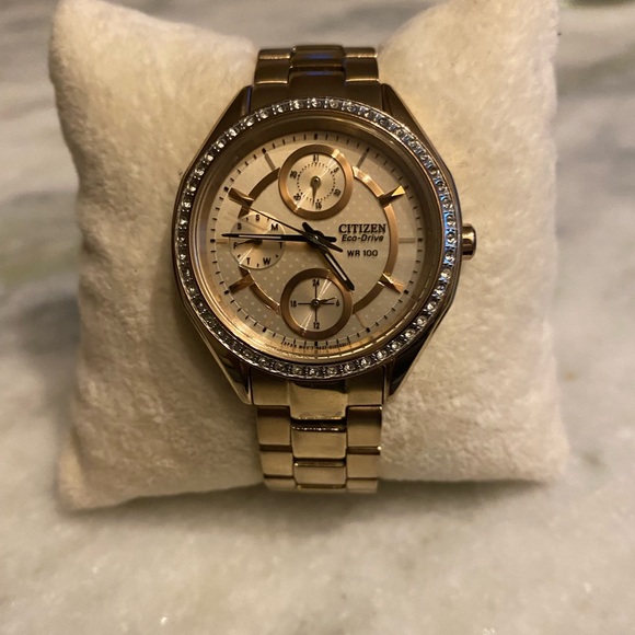 Ladies Rose Gold CITIZEN Eco-Drive Watch - Picture 4 of 5